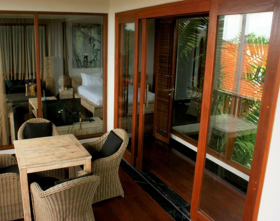The Dipan Resort, Villas And Spa Seminyak Kültér fotó